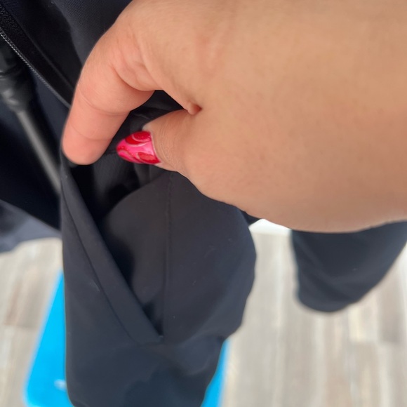 Fabletics Women’s Black Jacket Heavy - Picture 5 of 14